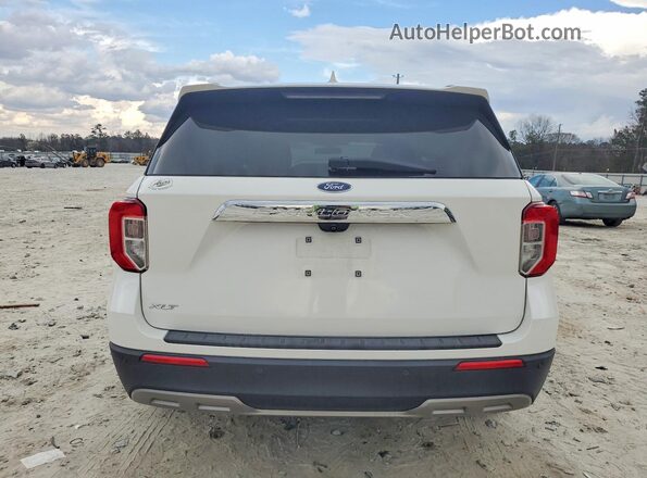 1FMSK7DH4NGA35677 2022 FORD FORD EXPLORER Белый Вид сзади
