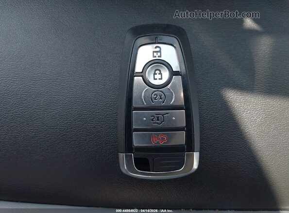 1FMSK8DH8RGA45348 2024 FORD FORD EXPLORER Black Widok deski rozdzielczej