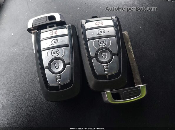 1FMSK8DHXRGA37218 2024 FORD FORD EXPLORER Серебряный Вид панели приборов