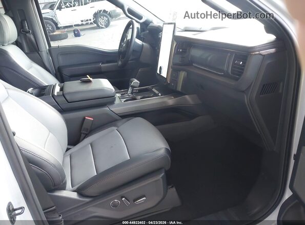 1FT6W5L79SWG27505 2025 FORD F-150 LIGHTNING White Սալոնի դիմացի տեսք