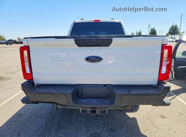 1FT7W2AA0REF67034 2024 FORD F250 White Вид ззаду