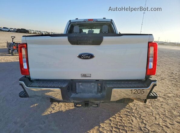 1FT7W2BA4REE55979 2024 FORD F250 White Вид ззаду