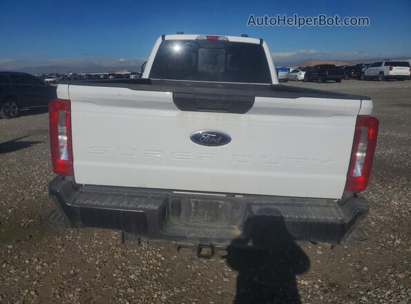 1FT7W2BA4SEC60583 2025 FORD F250 White Հետևի տեսք
