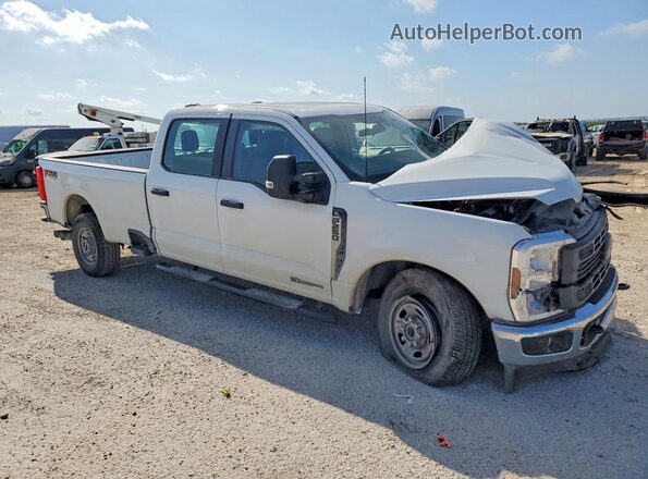 1FT7W2BT2RED03331 2024 FORD F250 White Передня права чверть