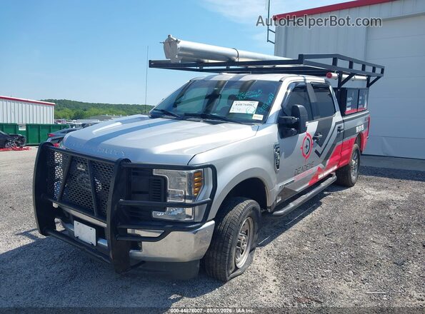 1FT7W2BT7JEB50434 2018 FORD F-250 Silver წინა მარცხენა ხედი სამი მეოთხედიდან