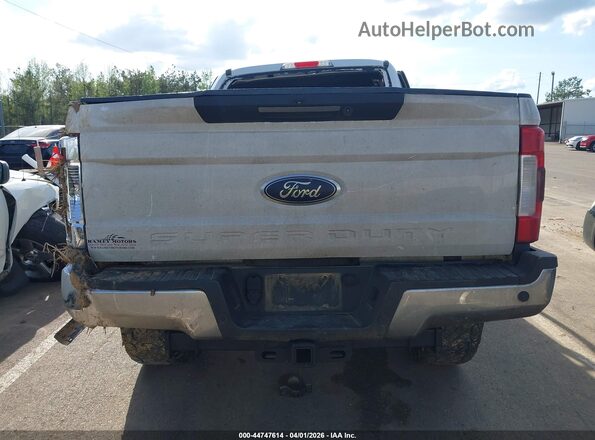 1FT7W2BT9JEB15930 2018 FORD F-250 White 