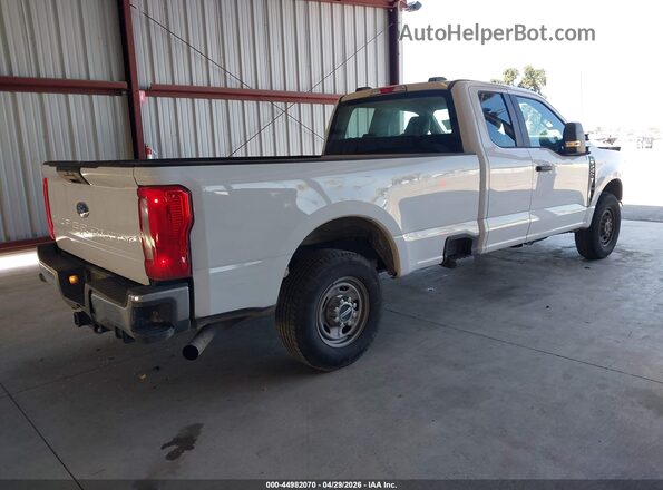 1FT7X2AA2SEC23000 2025 FORD F-250 Белый Задняя правая четверть