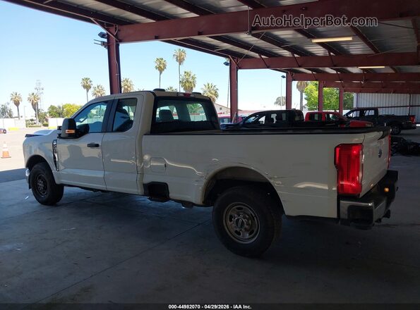 1FT7X2AA2SEC23000 2025 FORD F-250 Белый 