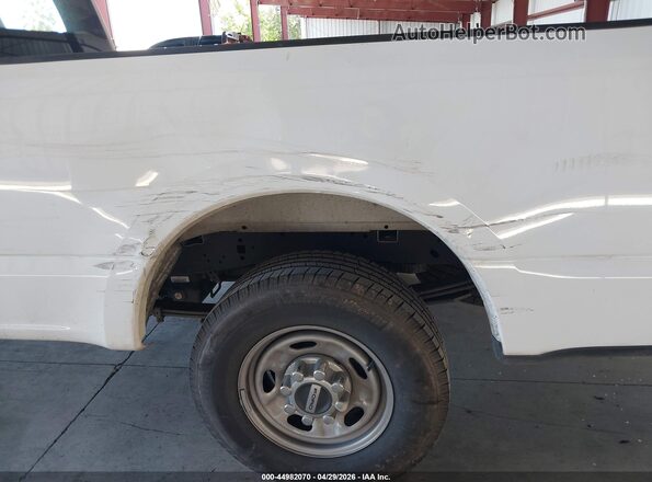 1FT7X2AA2SEC23000 2025 FORD F-250 Белый Вид спереди