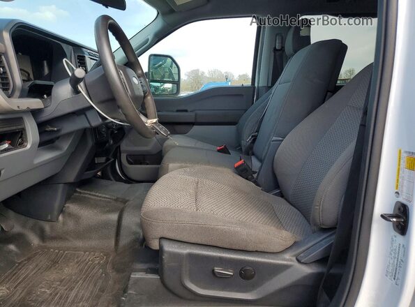 1FT8W3DT6RED40471 2024 FORD F350 White Vista interior delantera