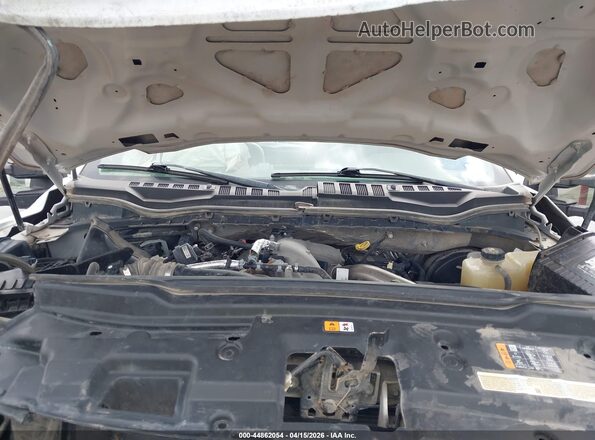 1FTBF2AT4NEC86957 2022 FORD F-250 White Вид ззаду
