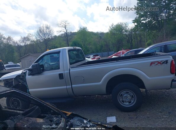1FTBF2B61GEC40241 2016 FORD F-250 Silver 