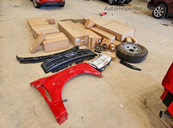 1FTBF2BA2REE44313 2024 FORD F250 Red Շարժիչի բաժամունքի տեսք