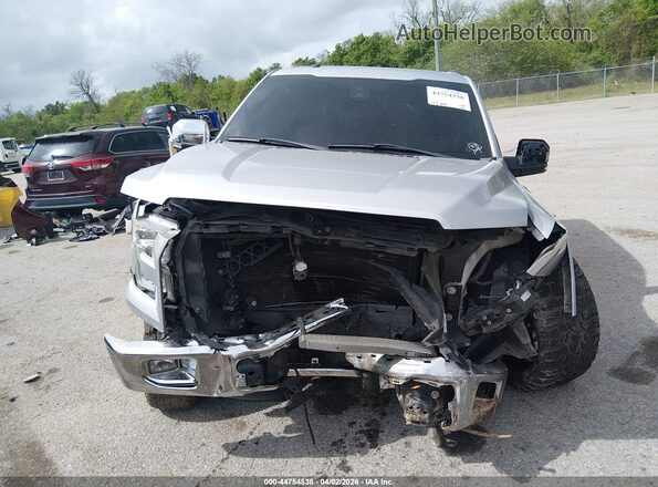 1FTEW1CF2HKC02106 2017 FORD F150 Silver Vista interior trasera