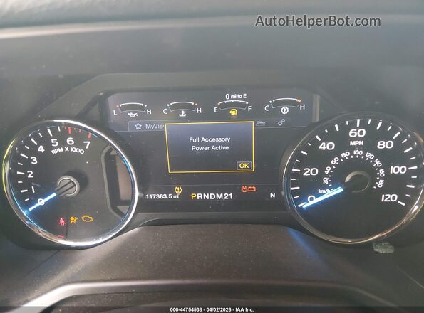 1FTEW1CF2HKC02106 2017 FORD F150 Silver Vista de los asientos traseros