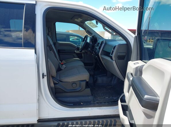 1FTEW1EP3JFC90331 2018 FORD F150 White Front interior view