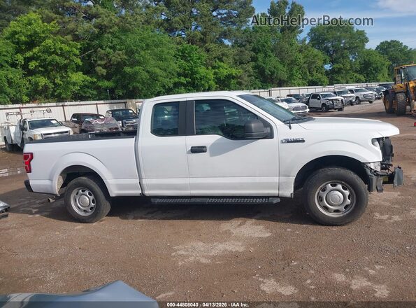 1FTEX1C59KKC54134 2019 FORD F150 White 360 interior view