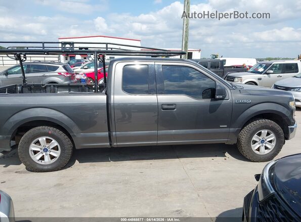 1FTEX1CP3GKG04494 2016 FORD F150 Gray Rear interior view