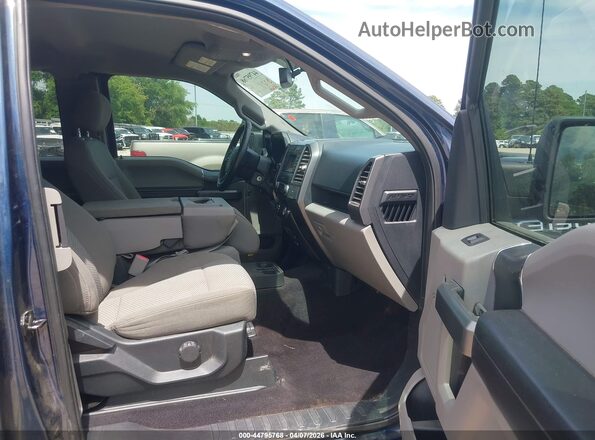 1FTEX1CPXHKD07109 2017 FORD F150 Blue Вид салону спереду