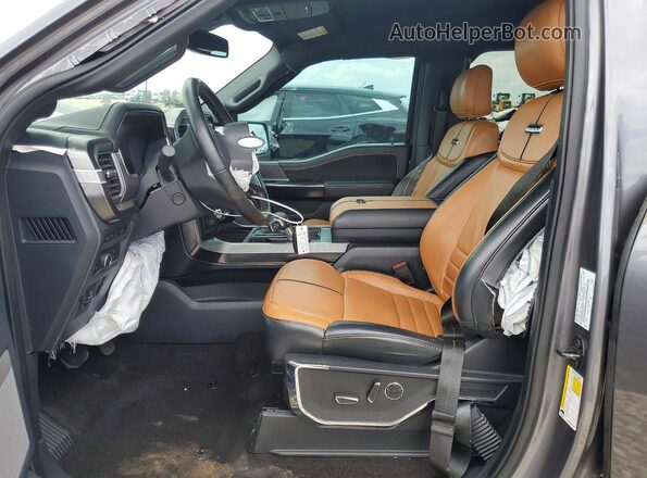 1FTFW1CD9NFB33387 2022 FORD F150 Gray Widok wnętrza z przodu