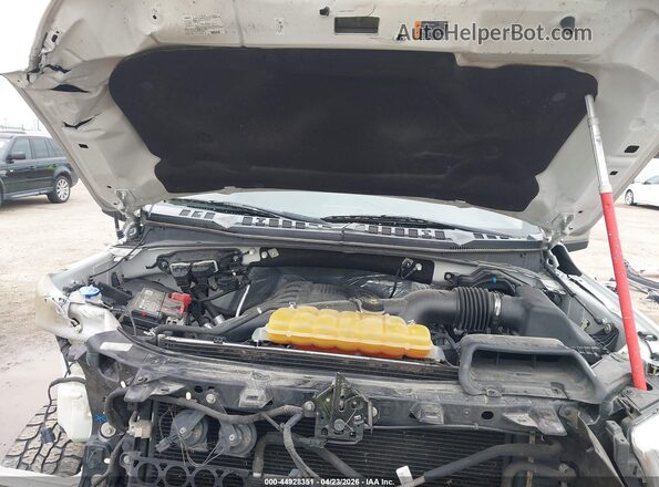 1FTFW1EG4GKE73547 2016 FORD F150 Белый 
