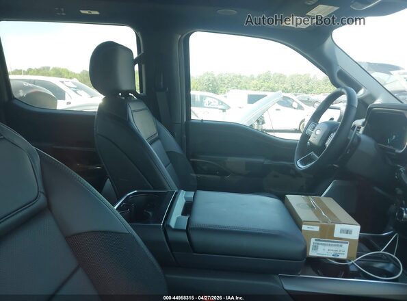 1FTFW1RG2TFA10156 2026 FORD F150 Gray Вид салону спереду