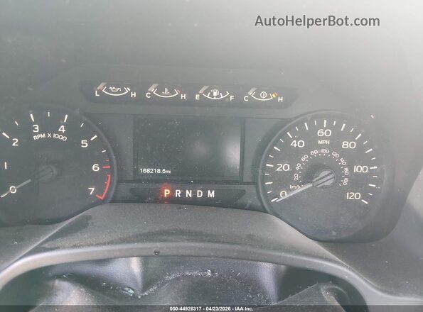 1FTNF1CG5JKD94829 2018 FORD F150 Белый Вид задних сидений