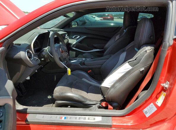 1G1FF1R76P0104073 2023 CHEVROLET CAMARO Red წინა სალონის ხედი