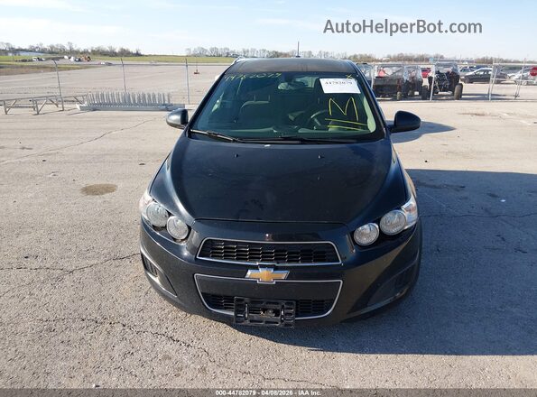 1G1JB6SH2G4120270 2016 CHEVROLET SONIC Black Widok zestawu wskaźników