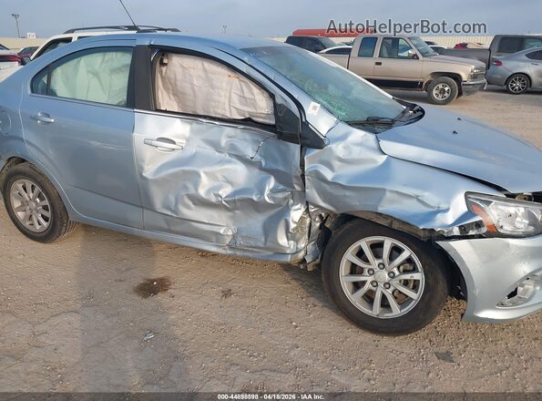 1G1JD5SH1J4104038 2018 CHEVROLET SONIC Blue Widok z przodu
