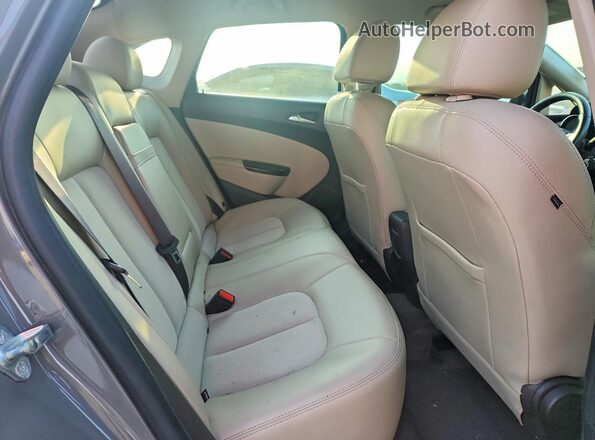 1G4PR5SK3H4102425 2017 BUICK VERANO Tan Вид задніх сидінь