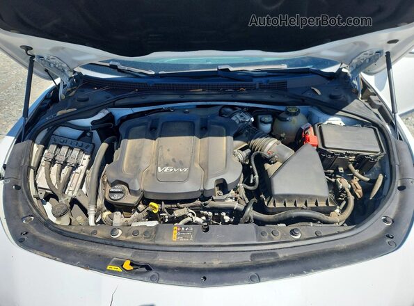 1G4ZR5SS2HU153181 2017 BUICK LACROSSE White Widok wnętrza z tyłu