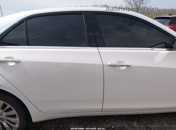 1G6AX5SX2K0138720 2019 CADILLAC CTS White უკანა სალონის ხედი
