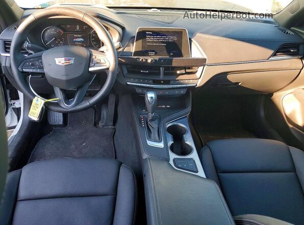 1G6DF5RK7S0117761 2025 CADILLAC CT4 White Dashboard view
