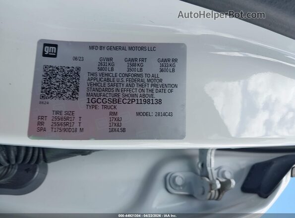 1GCGSBEC2P1198138 2023 CHEVROLET COLORADO White Engine compartment view