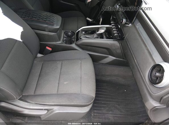 1GCPSCEK7P1136652 2023 CHEVROLET COLORADO White Widok wnętrza z przodu