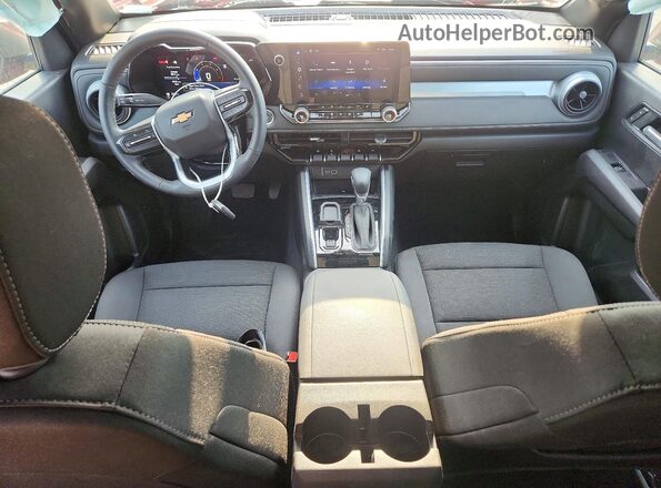 1GCPSCEKXT1151897 2026 CHEVROLET COLORADO Красный Вид панели приборов