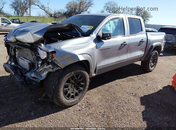1GCPTEEKXT1101140 2026 CHEVROLET COLORADO Silver Передня ліва чверть
