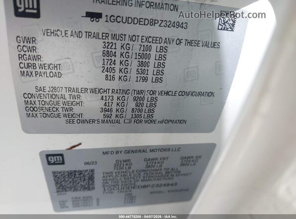 1GCUDDED8PZ324943 2023 CHEVROLET SILVERADO White Engine compartment view