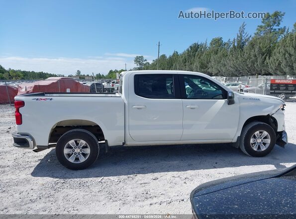 1GCUKDED5TZ217977 2026 CHEVROLET SILVERADO White Widok wnętrza z tyłu