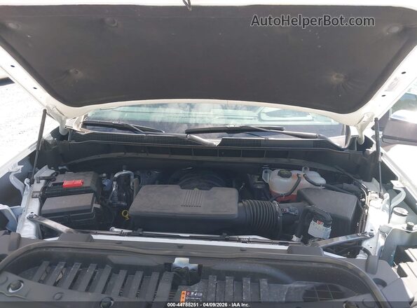1GCUKDED5TZ217977 2026 CHEVROLET SILVERADO White Widok z tyłu