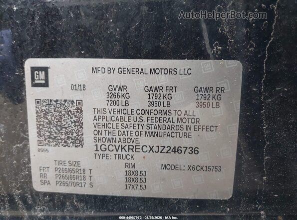 1GCVKRECXJZ246736 2018 CHEVROLET SILVERADO Black ძრავის განყოფილების ხედი