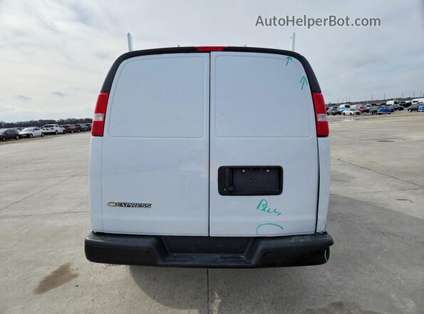1GCWGAFP4S1209593 2025 CHEVROLET EXPRESS White უკანა ხედი