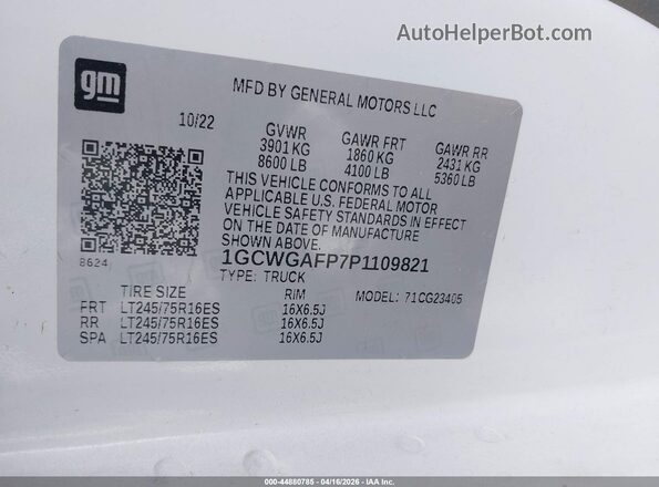 1GCWGAFP7P1109821 2023 CHEVROLET EXPRESS White Widok komory silnika