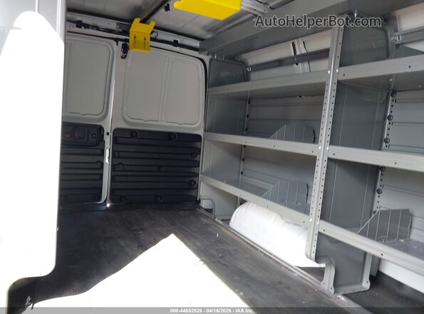 1GCWGAFP8R1250433 2024 CHEVROLET EXPRESS White Widok naklejki z numerem VIN