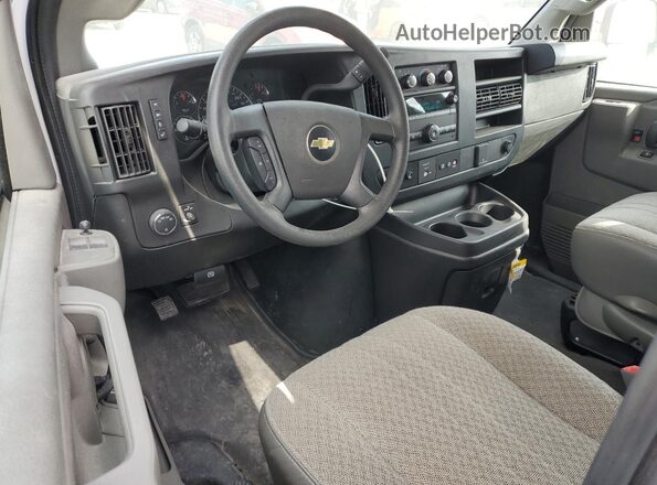 1GCWGAFP9P1160964 2023 CHEVROLET EXPRESS White Вид панелі приладів