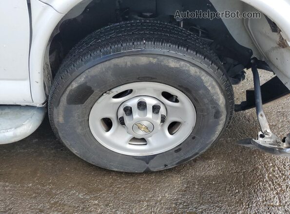 1GCWGAFP9S1195285 2025 CHEVROLET EXPRESS White 