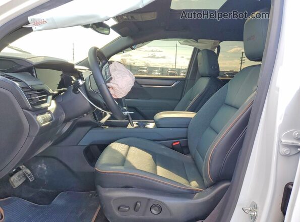 1GKENPRS4SJ157827 2025 GMC ACADIA Белый Вид салона спереди