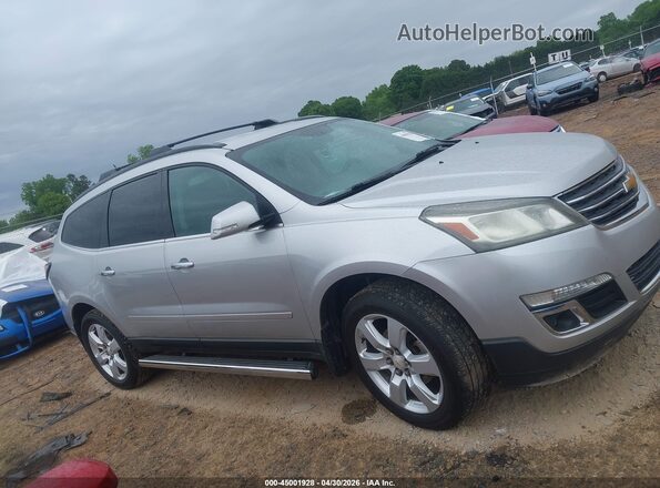 1GNKRGKD0HJ107814 2017 CHEVROLET TRAVERSE Silver Սալոնի հետևի տեսք