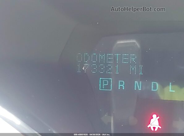 1GNKRGKD0HJ107814 2017 CHEVROLET TRAVERSE Silver 